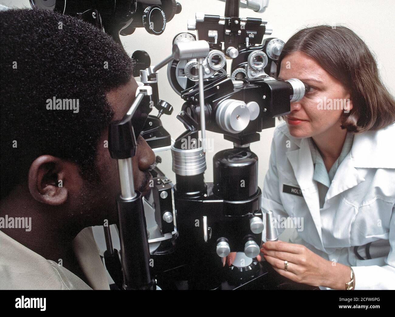 Army medical examination hires stock photography and images Alamy