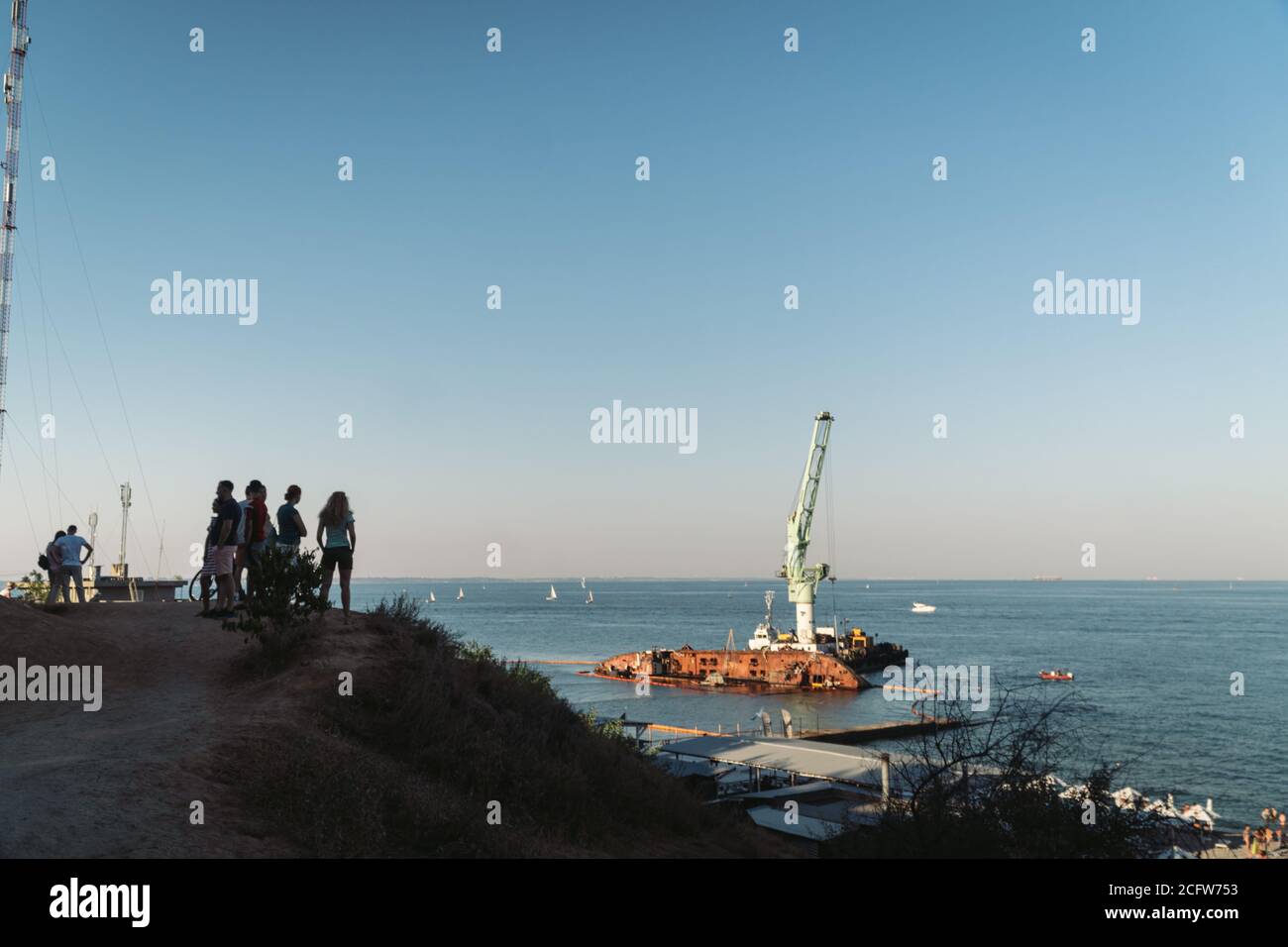Crane lifting small boat hi-res stock photography and images - Alamy