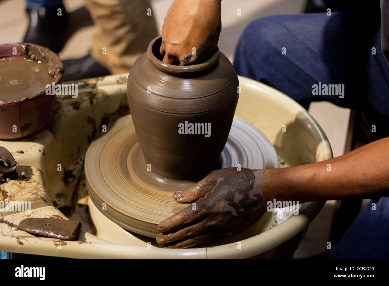 Ceramic manufacturing process hi-res stock photography and images - Alamy