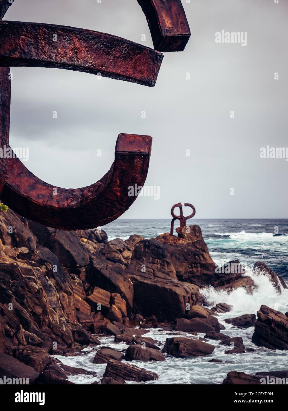 Waves hitting beach sunset shot hi-res stock photography and images - Alamy