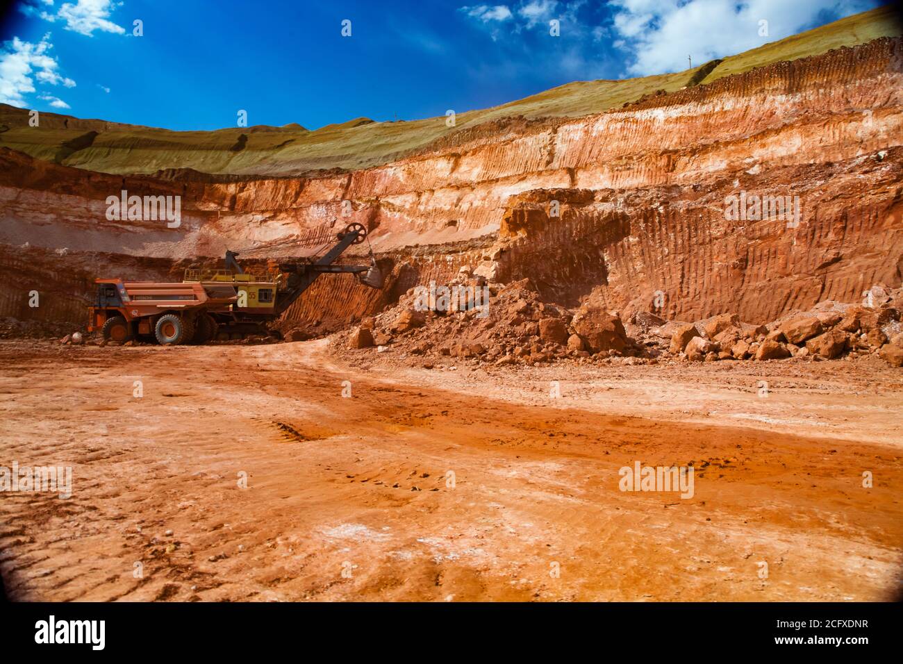 Bauxite mining hires stock photography and images Alamy