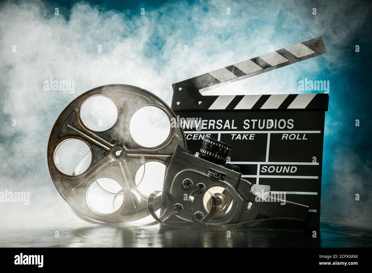 Film reel hi-res stock photography and images - Alamy