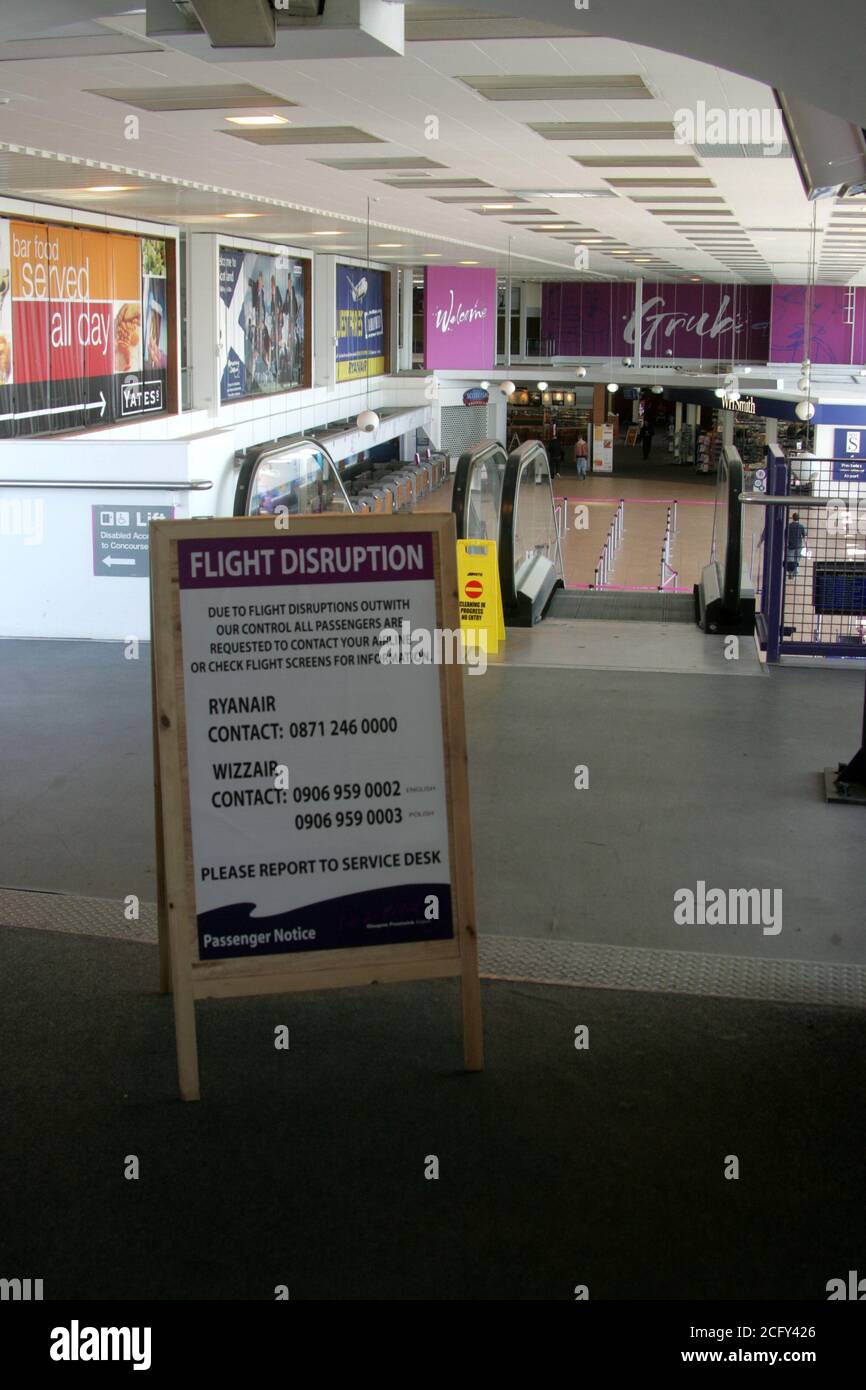 Glasgow Prestwick Airport, Ayrshire, Scotland. 16 April 2010, Terminal Building empty as a result of Icelandic Volcanic Ash closing UK airspace Stock Photo