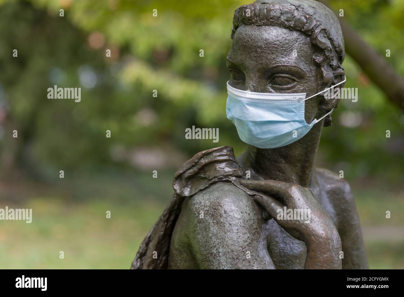 Download Disposable Face Mask High Resolution Stock Photography And Images Alamy PSD Mockup Templates