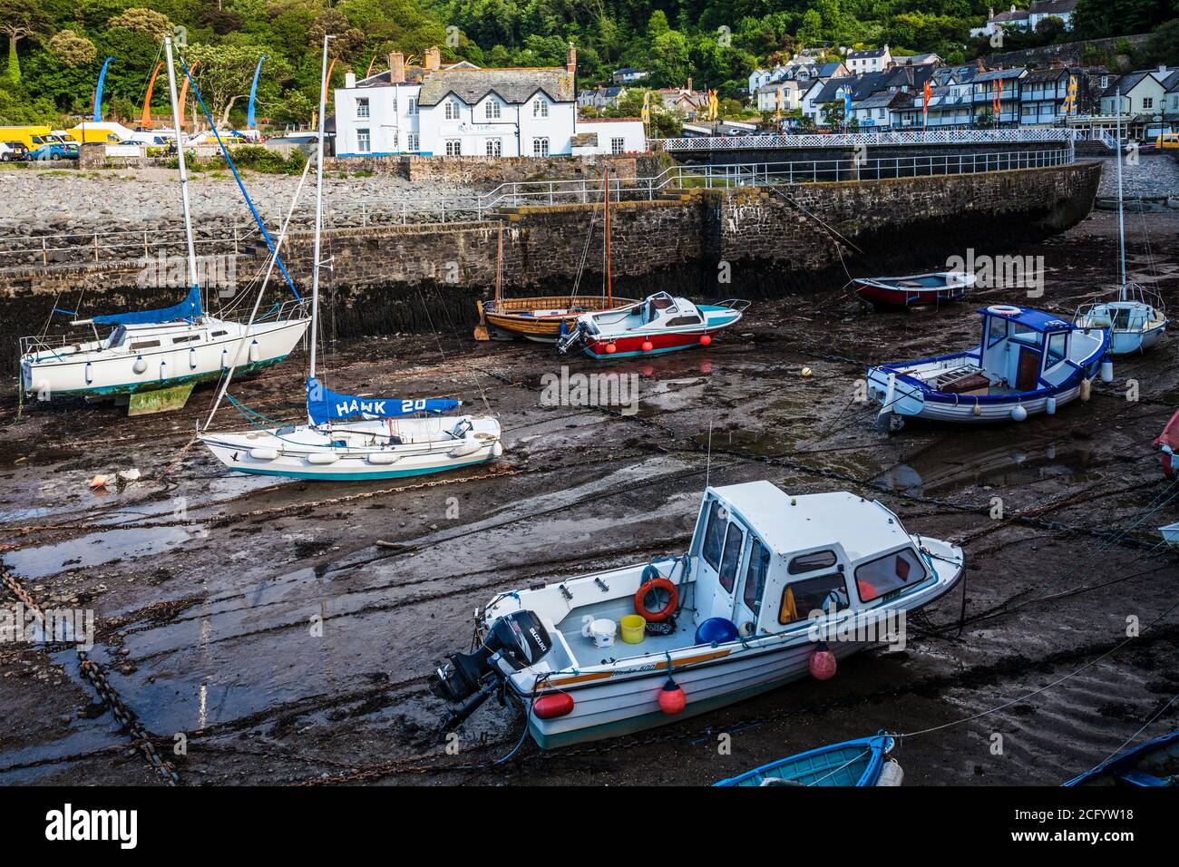 Moored small fishing boats hi-res stock photography and images - Alamy