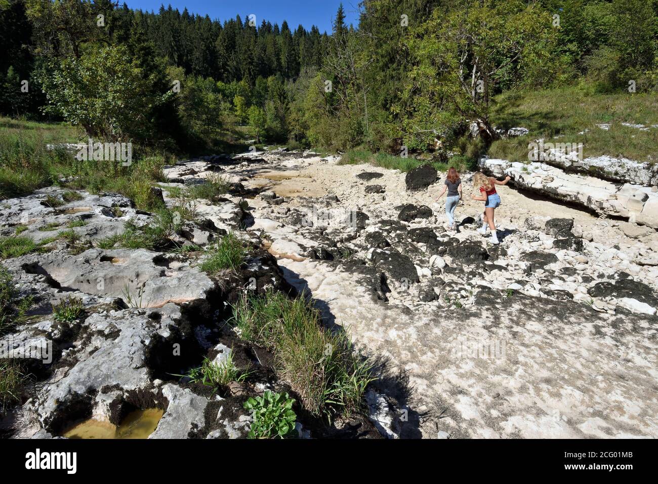 France, Doubs, Montbenoit, Defile d Entreroches, dry river Doubs, heat wave and soil infiltration, summer 2018 Stock Photo