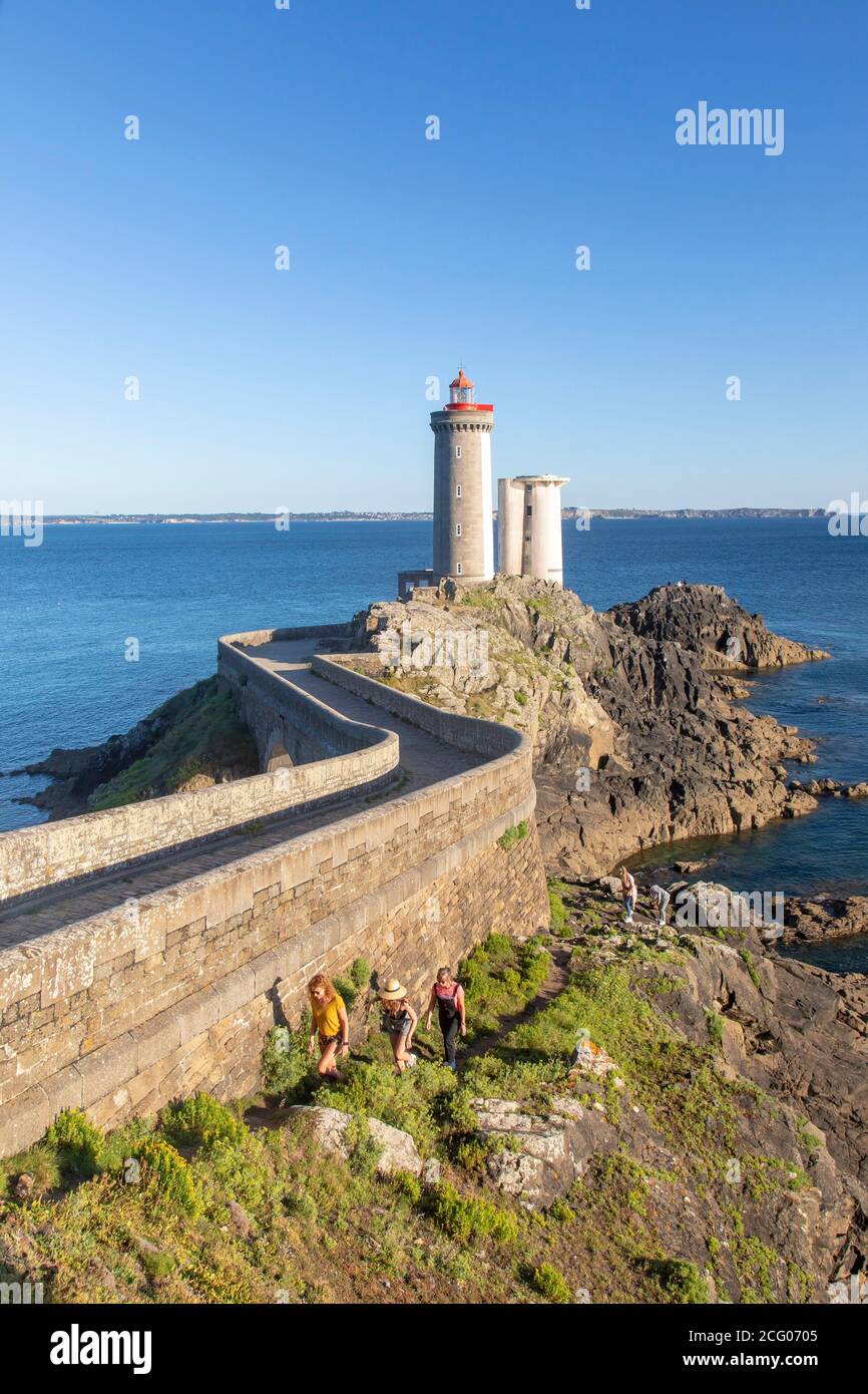 france-finistere-iroise-sea-goulet-de-brest-plouzane-pointe-du