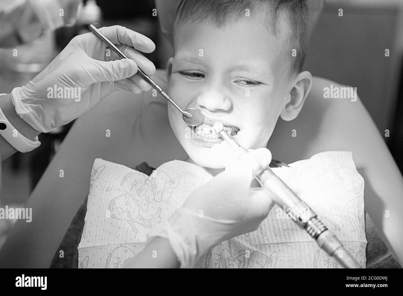 Grinding teeth Black and White Stock Photos & Images Alamy