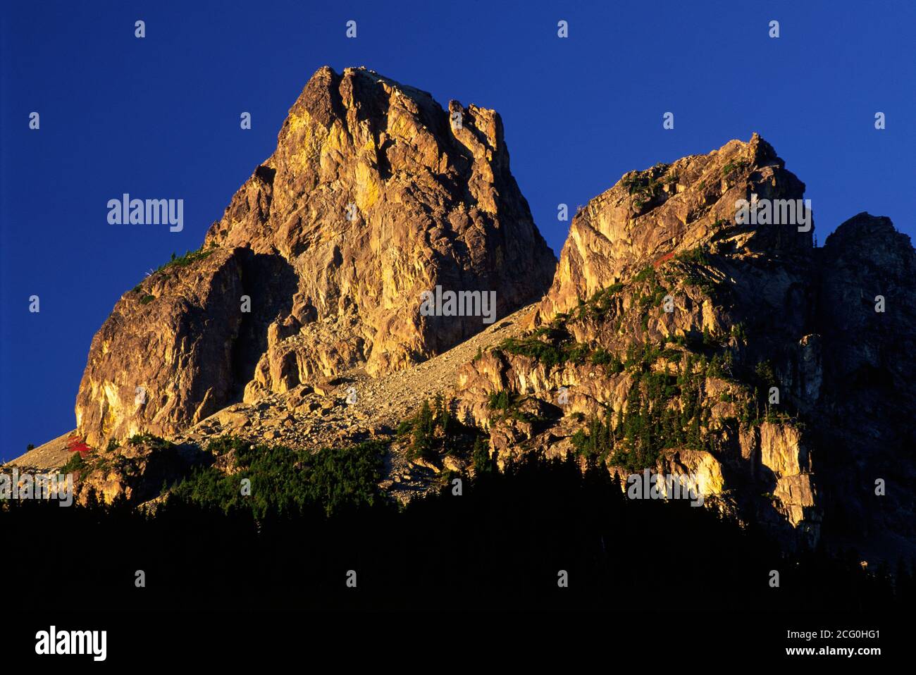 Cathedral Rock, Alpine Lakes Wilderness, Wenatchee National Forest, Washington Stock Photo