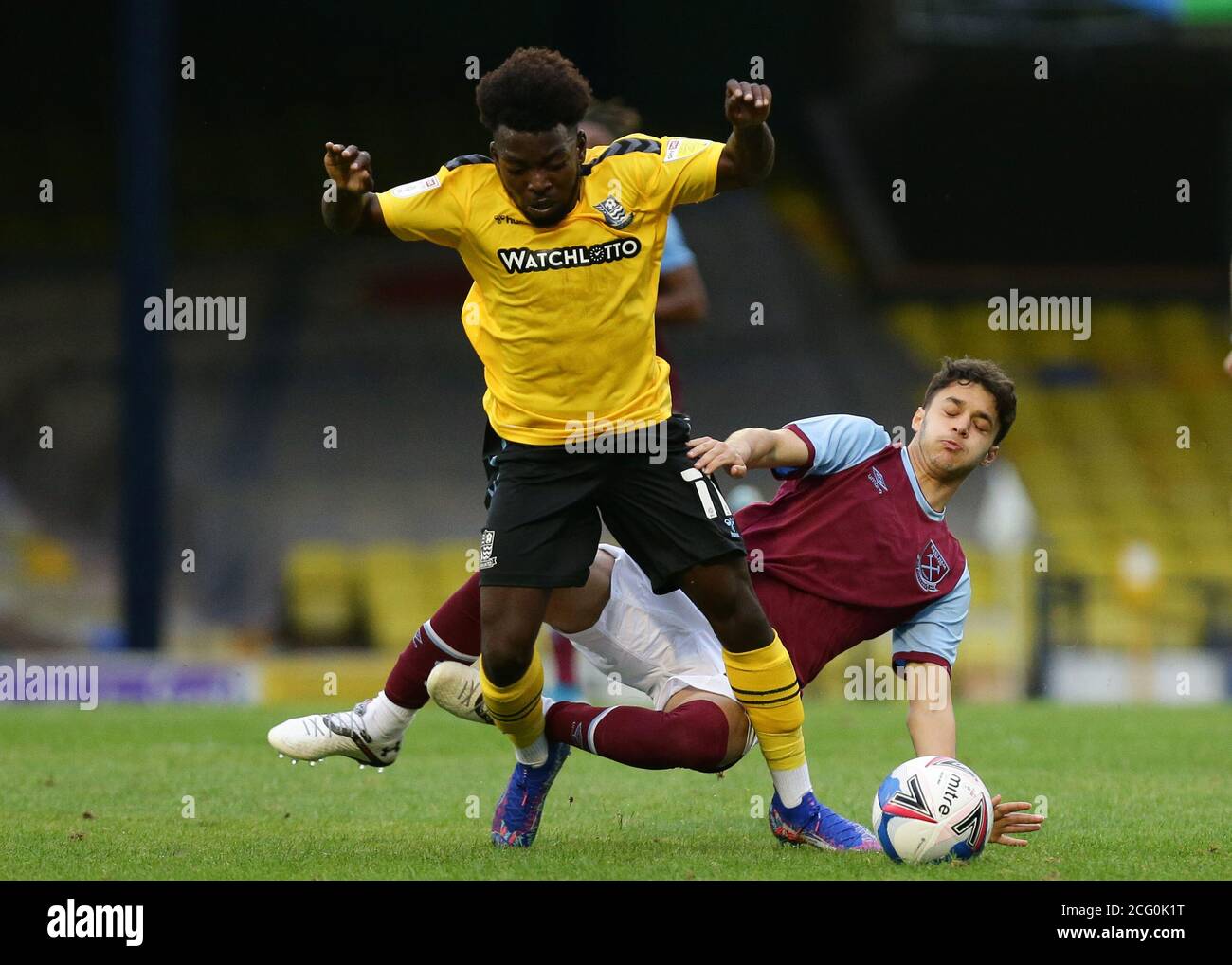 SOUTHEND ON SEA, ENGLAND. SEPTEMBER 8TH Terrell Egbri of Southend United battling for possession with Bernado Rosa of West Ham United during the EFL Trophy match between Southend United and West Ham United at Roots Hall, Southend. (Credit: Jacques Feeney | MI News) Credit: MI News & Sport /Alamy Live News Stock Photo