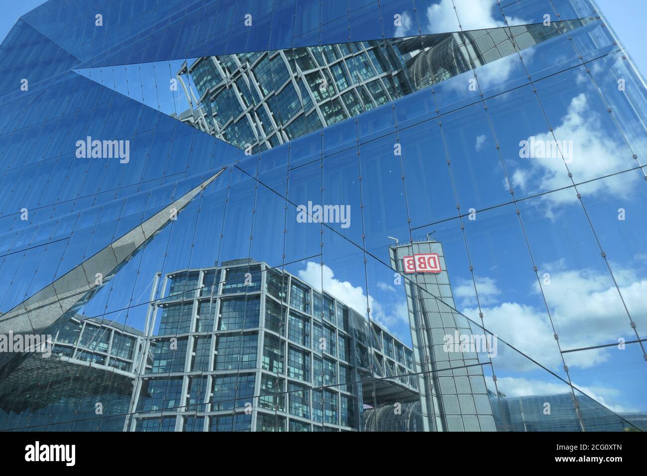 The Cube am Hauptbahnhof in Berlin Stock Photo