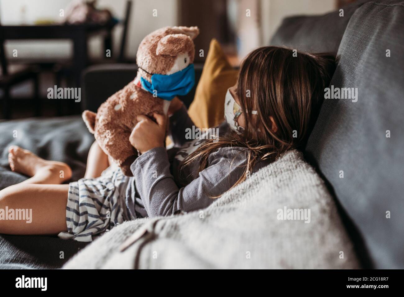 Cuddle Masks Human and animal masks hi-res stock photography and images - Alamy