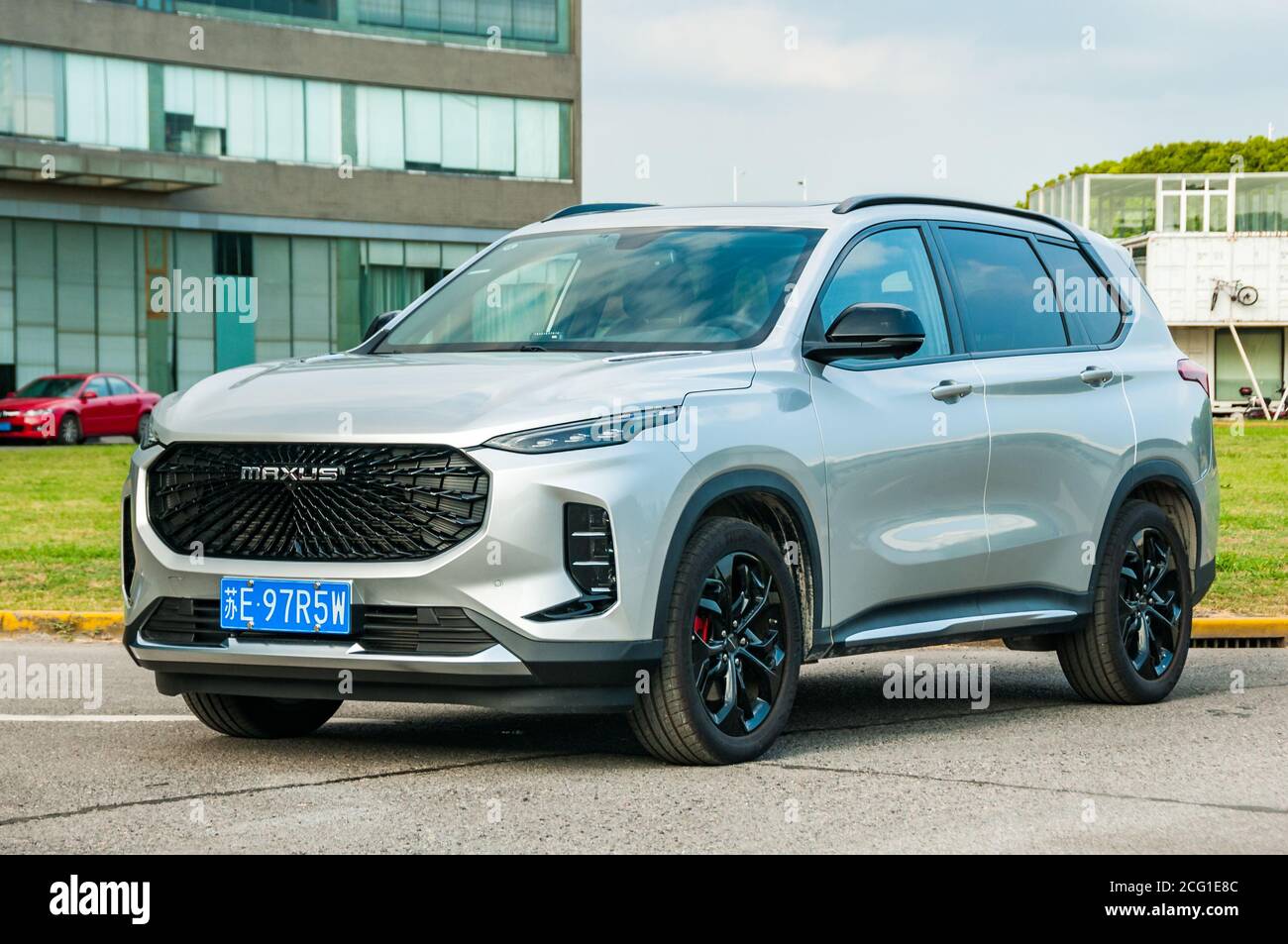 A 1.5T Maxus D60 SUV car in Shanghai, China Stock Photo - Alamy