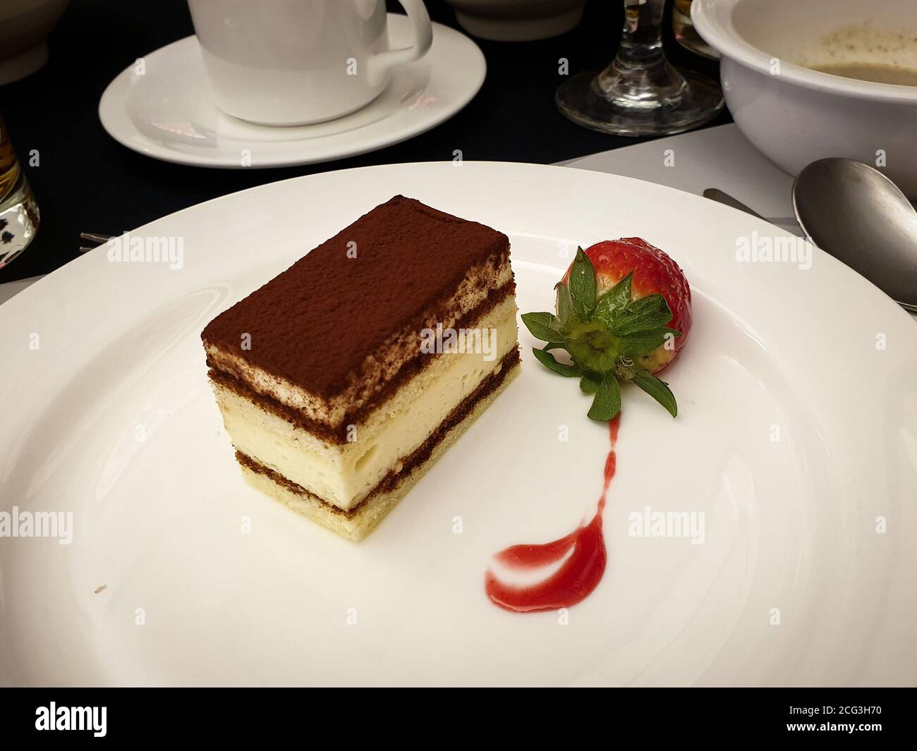 Page 2 Fine Dining Dessert High Resolution Stock Photography And Images Alamy Page 2 Fine Dining Dessert High Resolution Stock Photography And Images Alamy