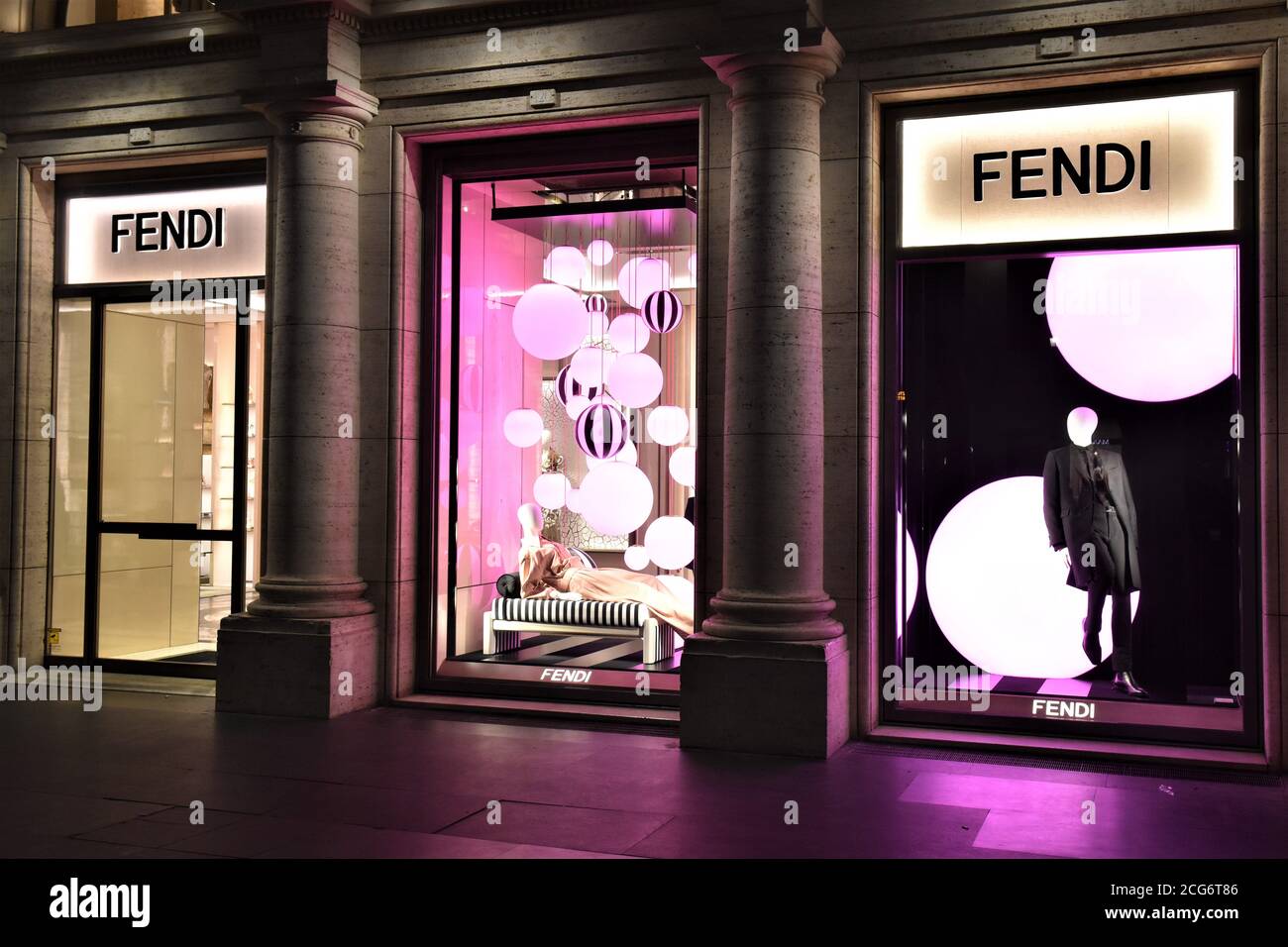 A SHOWCASE OF FENDI FASHOP BOUTIQUE IN CONDOTTI STREET Stock Photo - Alamy