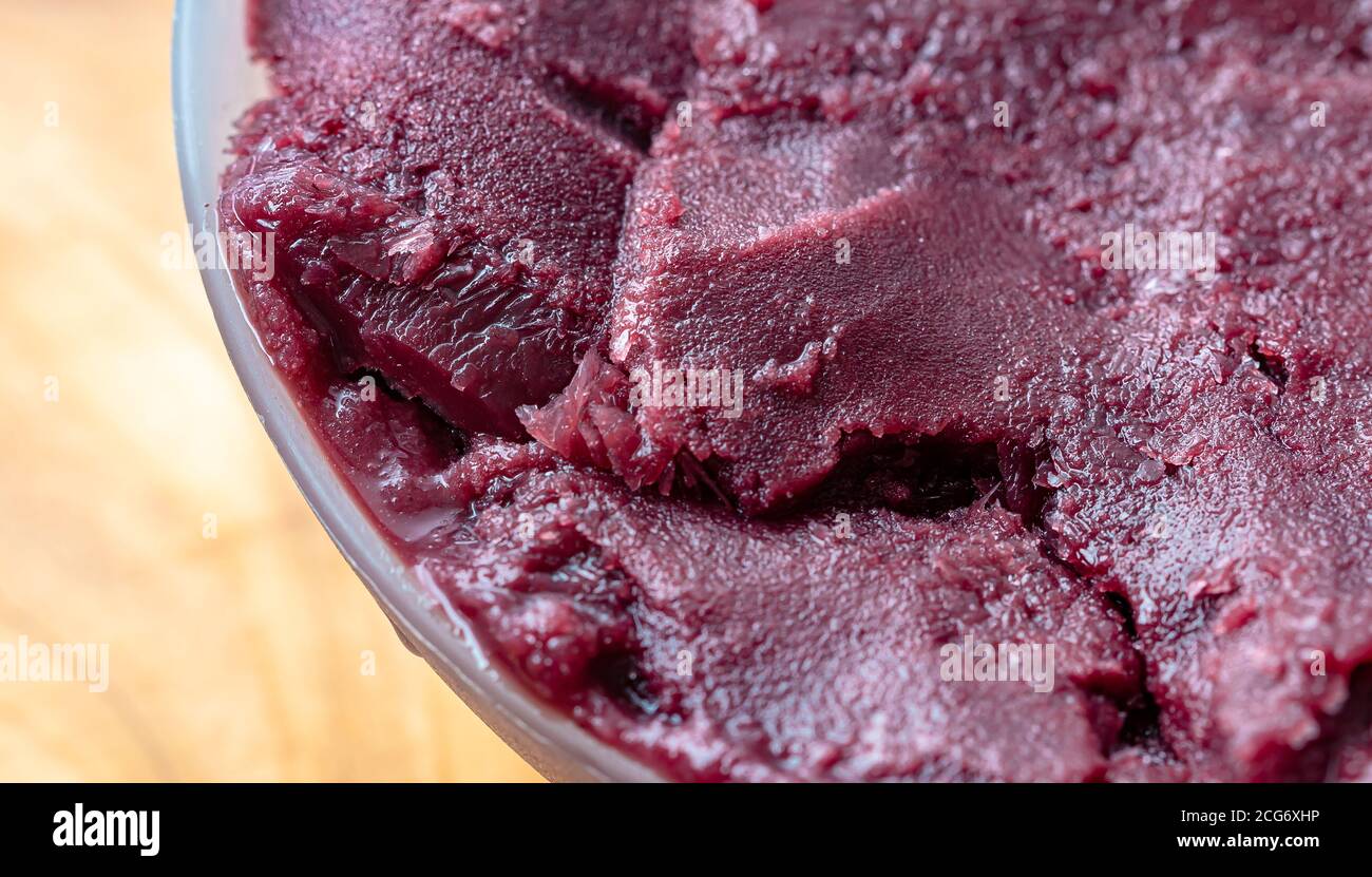 frozen acai whit guaraná ( Açaí congelado com guaraná ). Brazilian food