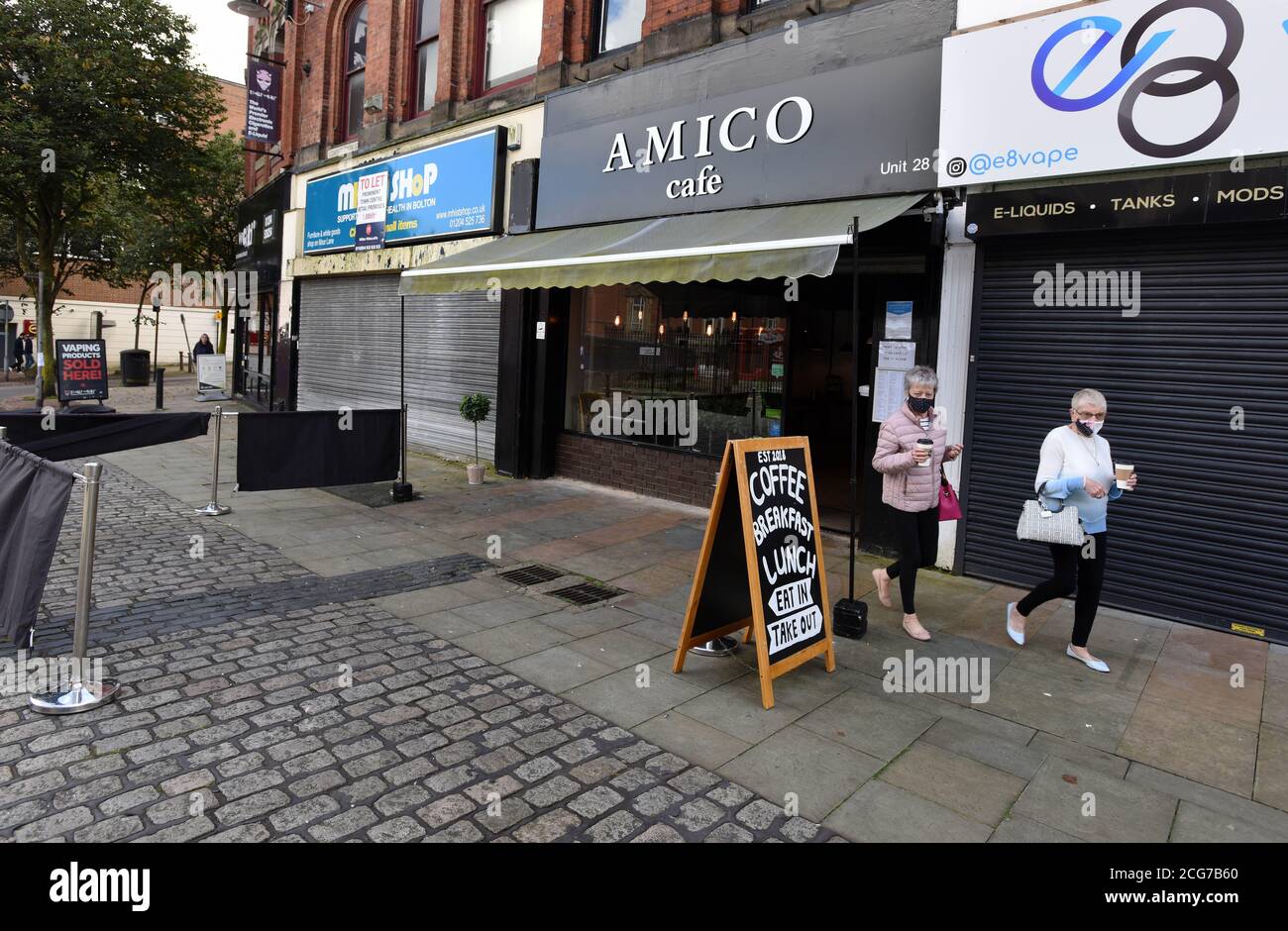 Only two people allowed hires stock photography and images Alamy