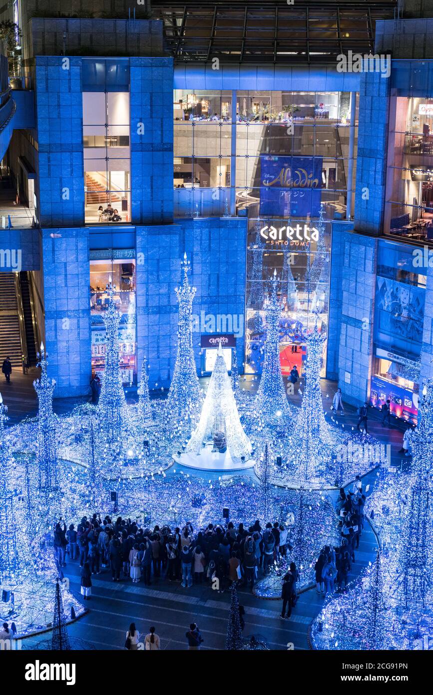 TOKYO, JAPAN - NOVEMBER 15 2019: Illuminations light up at at Caretta shopping mall in Shiodome district, Odaiba area. The illuminations' prepared for Stock Photo