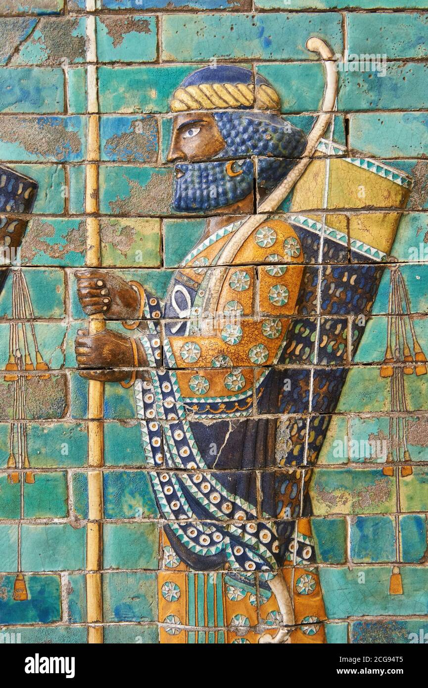 Ancent Assyrian glazed brick panels depicting Royal bodyguards or the Achaemenid King Darius from the Palace of Susa, 521-486 BC, Pergamon Museum, Ber Stock Photo