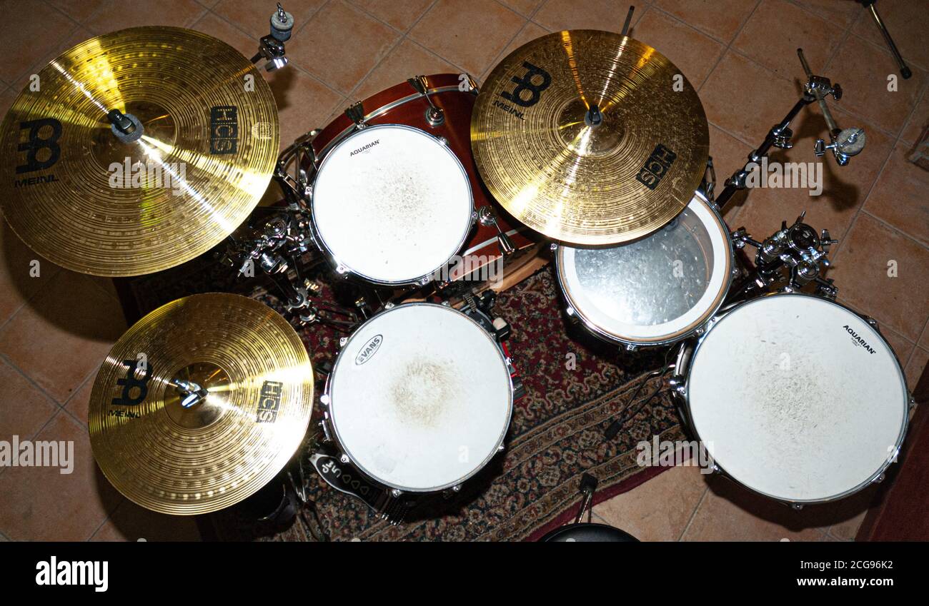 Rome, Italy, 5 january 2010. High angle view of drum machine music equipment kit with crash, cymbal, tom, snare parts Stock Photo