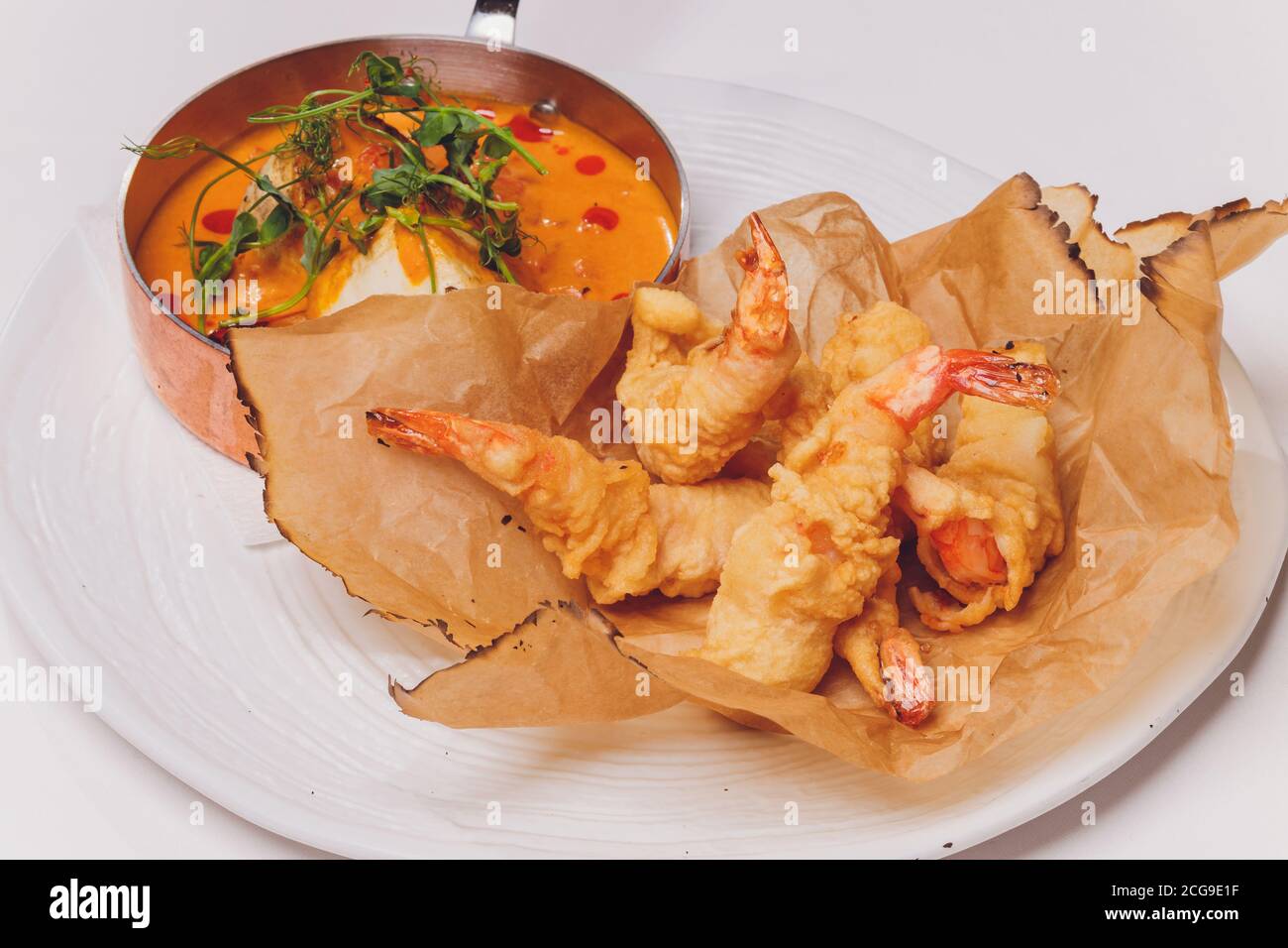 fried prawn recipe crispy tempura battered prawns shrimp Stock Photo Alamy