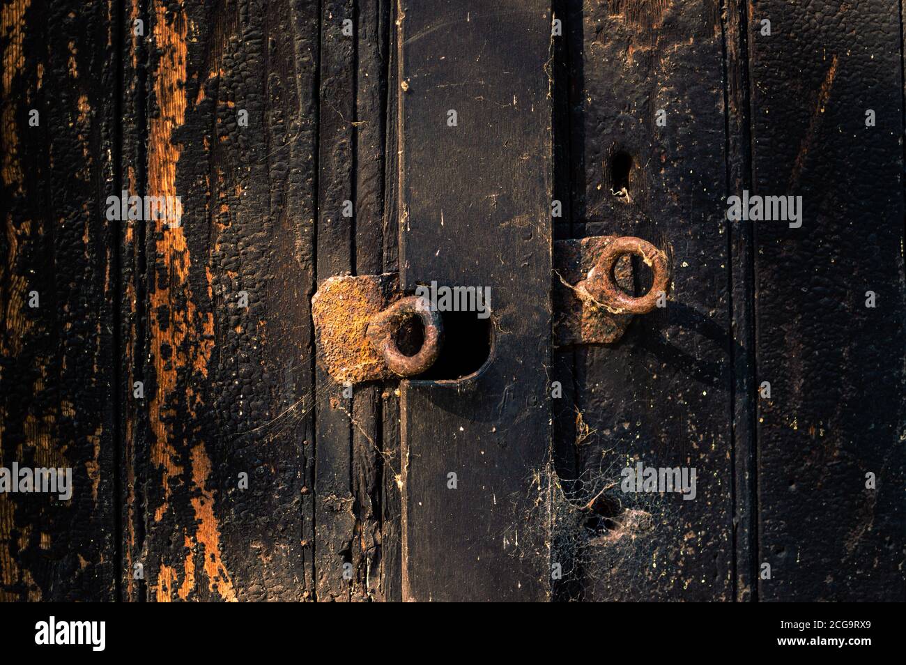 Old strong wooden door hi-res stock photography and images - Alamy