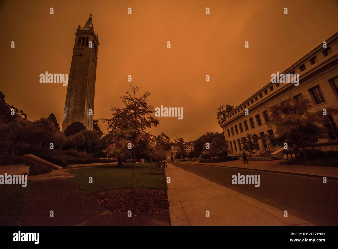 The Campanile clock tower on the campus of UC Berkeley, taken at 10 AM