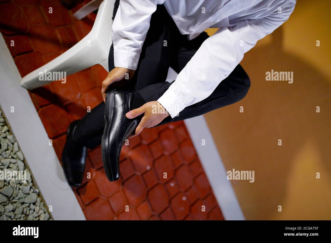 Dressing up shoes hires stock photography and images Alamy