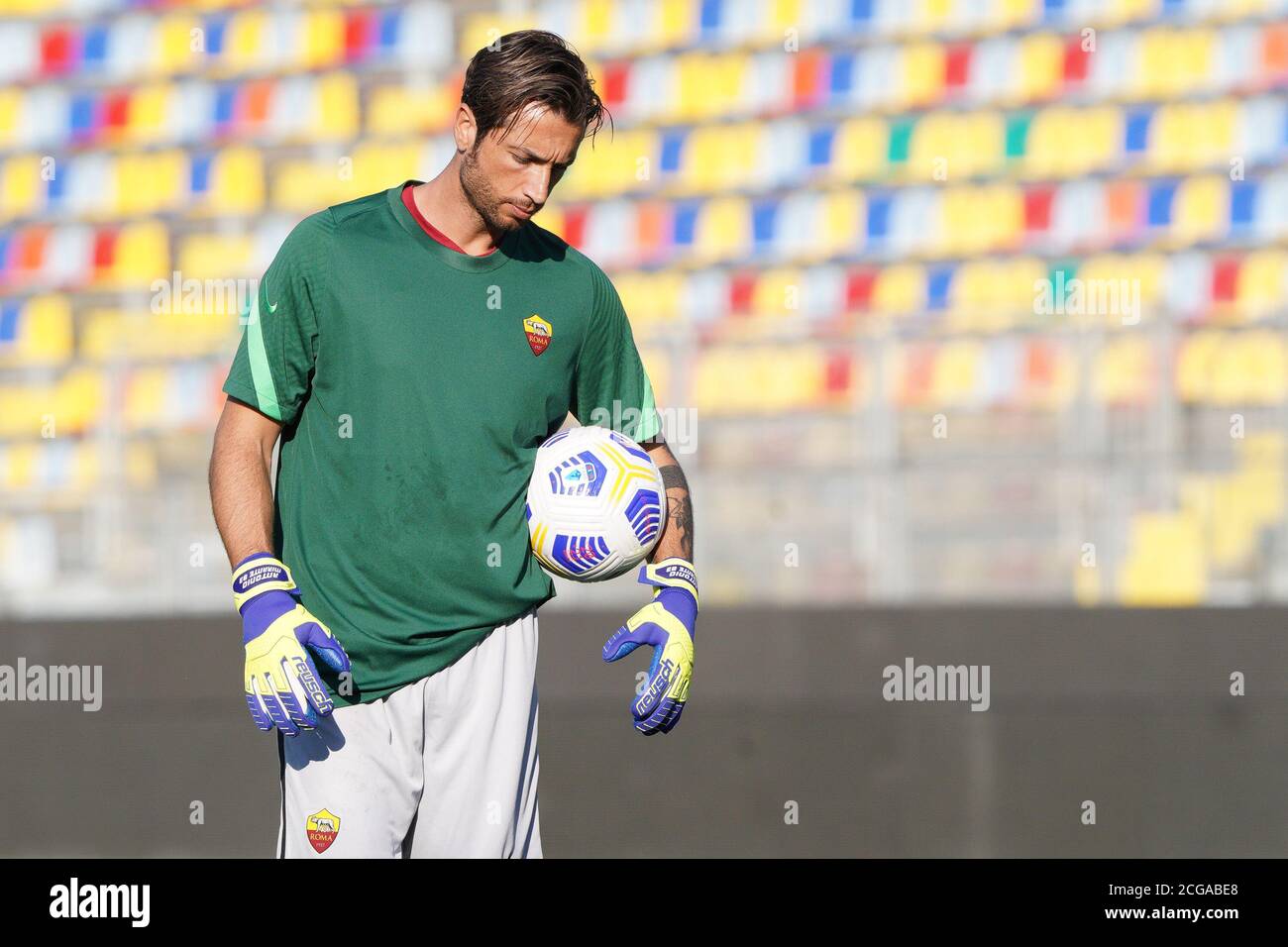 OFICIAL: Alessandro Nesta despedido do Frosinone - CNN Portugal