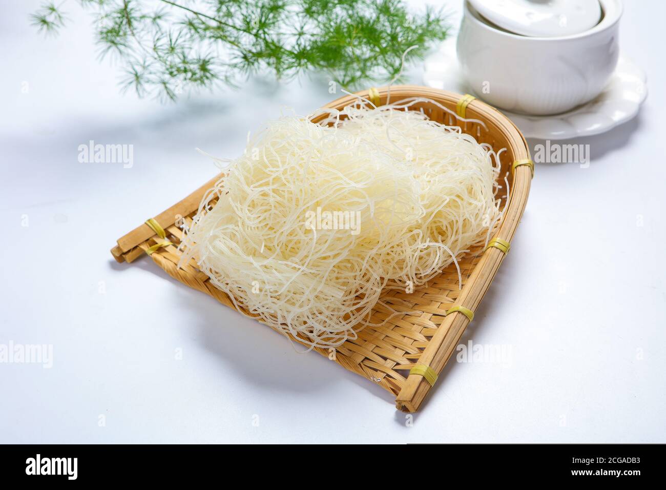 Small Amount Rice Small amount of rice hi-res stock photography and images - Alamy