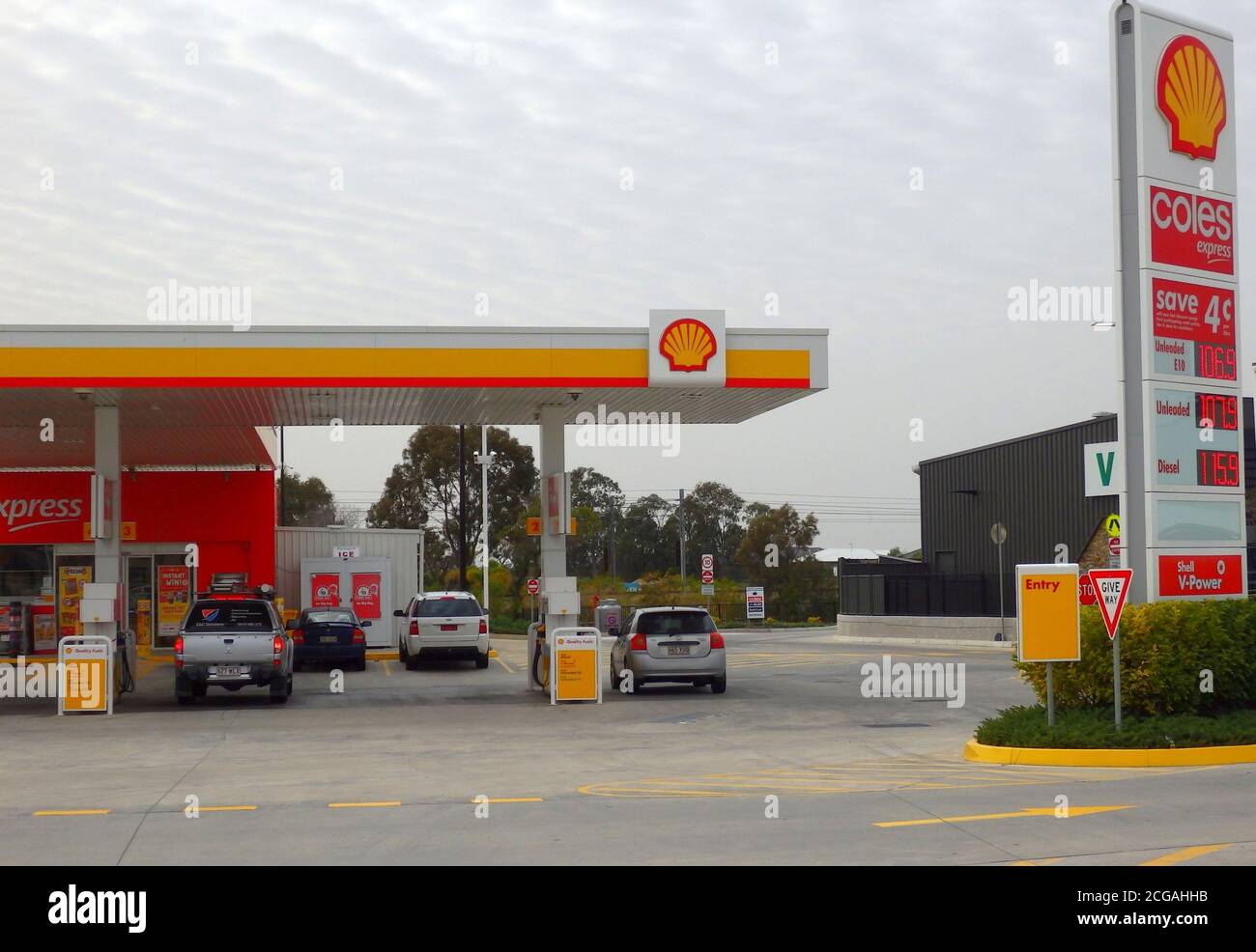 Petrol prices gas station australia hires stock photography and images
