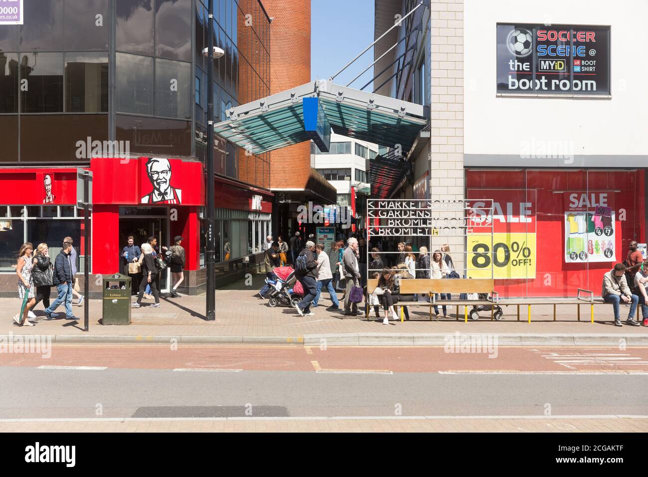 The Mall shopping centre, Bromley High street Stock Photo Alamy