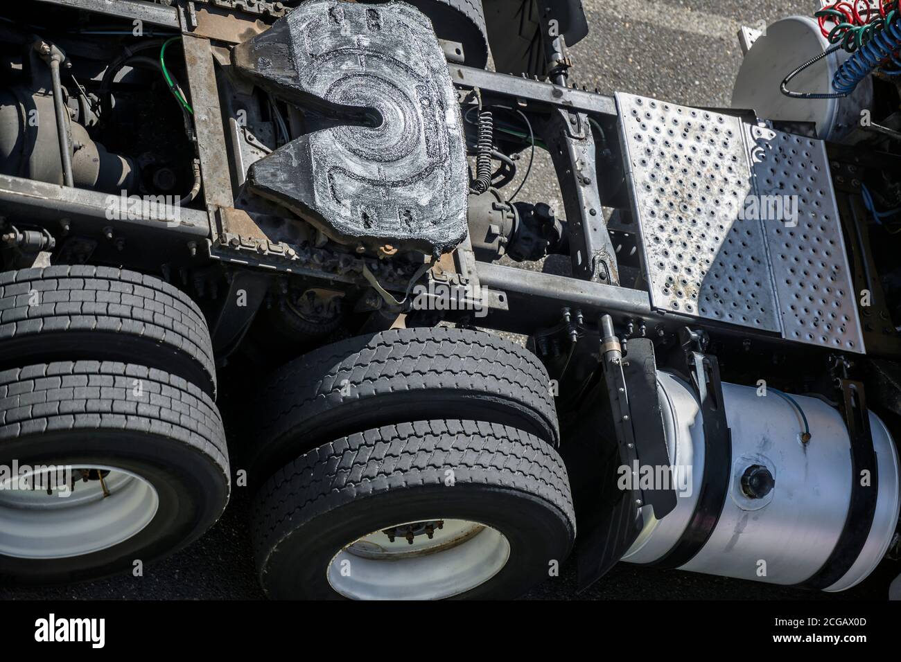 Fifth Wheel Truck High Resolution Stock Photography and Images Alamy