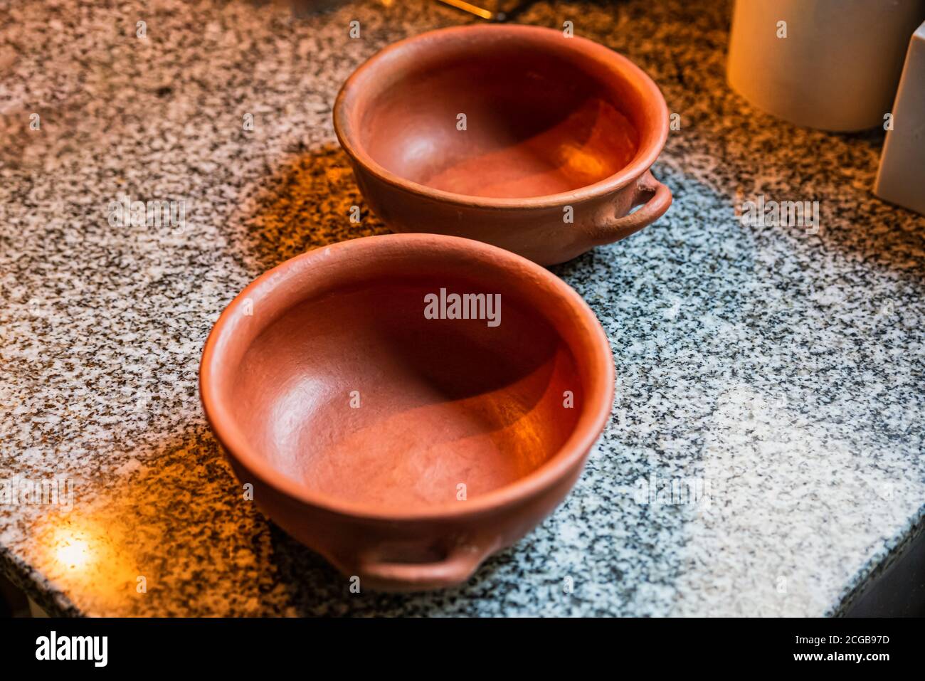 Hand made pottery hires stock photography and images Alamy