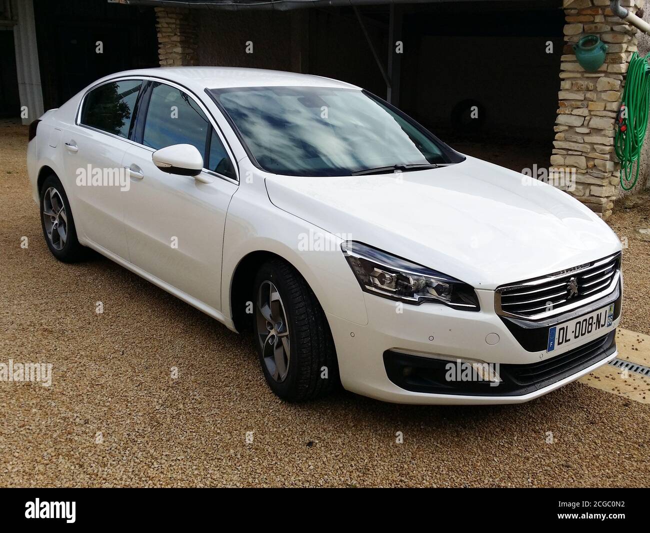 Bordeaux , Aquitaine / France - 09 01 2020 : Peugeot 508 white front french  car manufacturer Stock Photo - Alamy