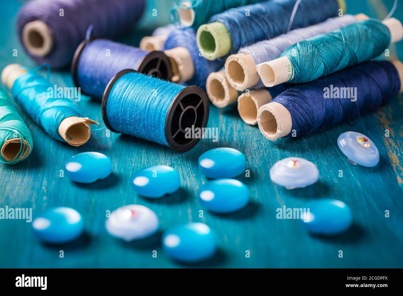 Sewing needle in fabric hires stock photography and images Alamy