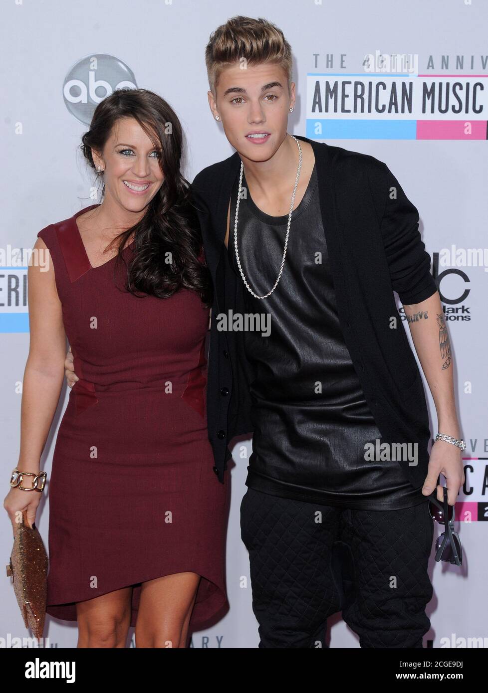 Justin Bieber and mom Patty at The 2012 American Music  Awards held at Nokia Theatre L.A. Live in Los Angeles, California on November 18,2012                                                                   Copyright 2012  Debbie VanStory / iPhotoLive.com Stock Photo