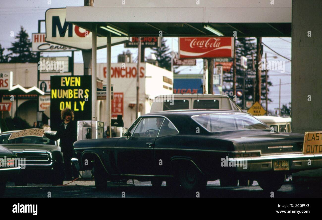 Portland 1974 - The State of Oregon Was the First to Go to a System of Odd and Even Numbers During the Gasoline Crisis in the Fall and Winter of 1973-74. Stock Photo