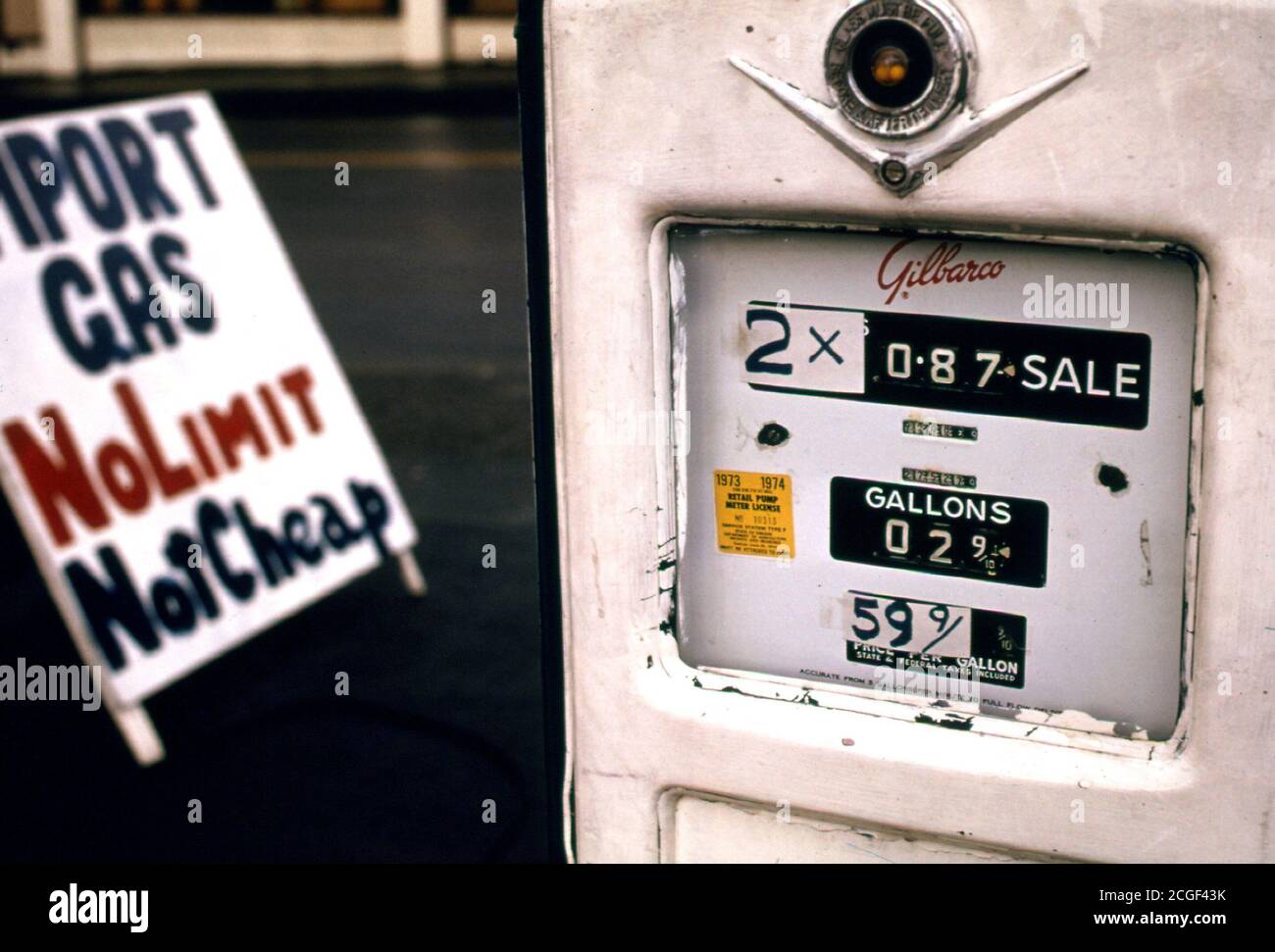 1970s Gas Shortage High Resolution Stock Photography and Images Alamy