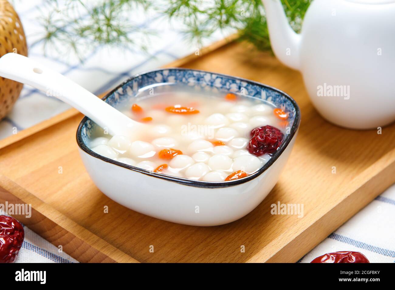 Chinese glutinous rice dumplings hi-res stock photography and images ...