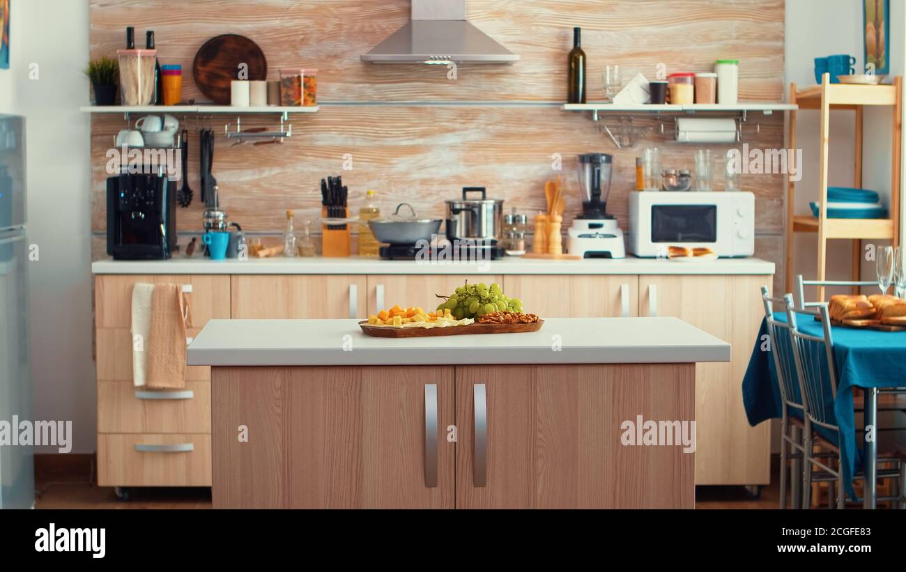 Kitchen middle table deals