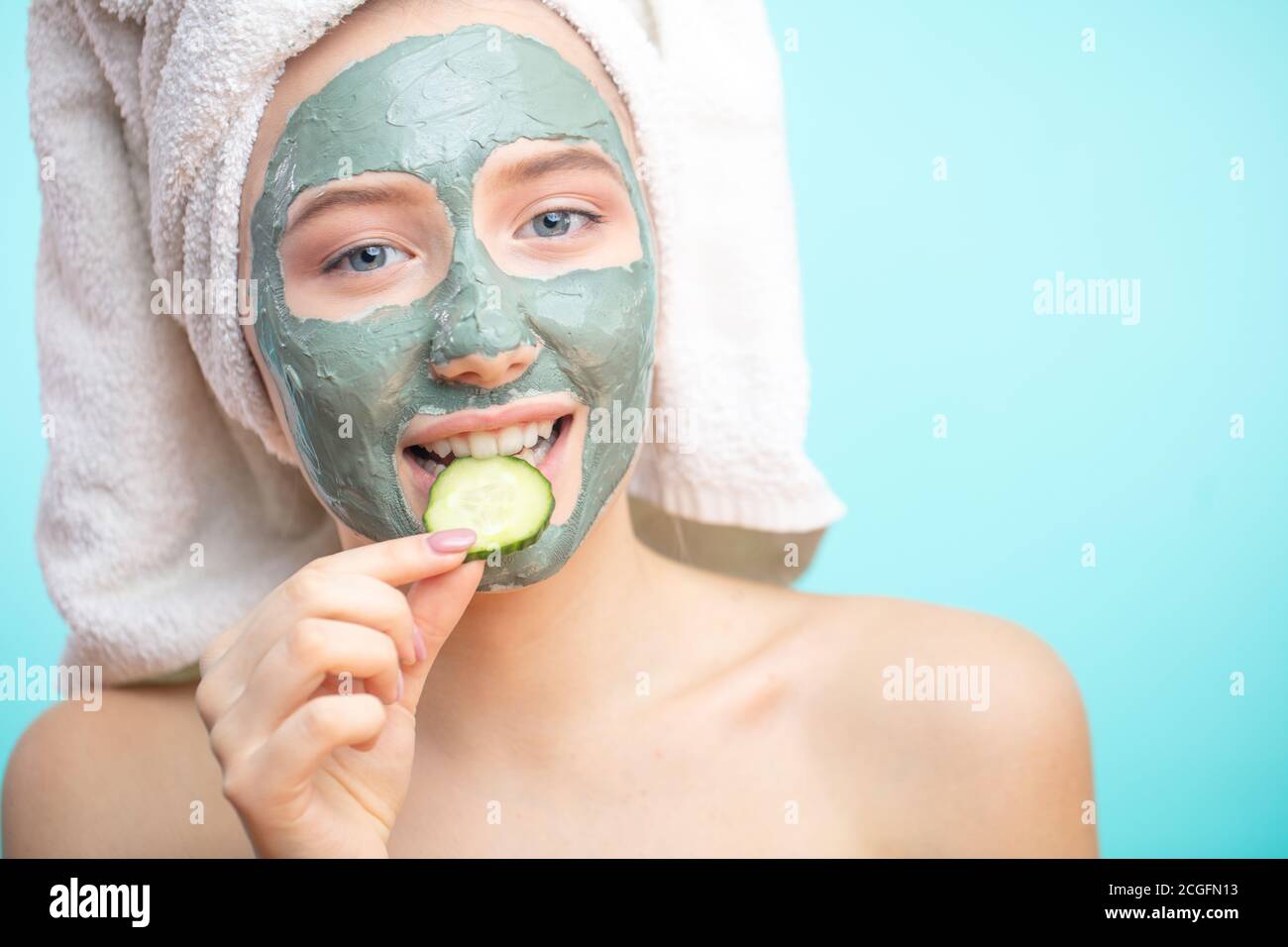 Download Face Mask Beauty Cucumber High Resolution Stock Photography And Images Alamy PSD Mockup Templates