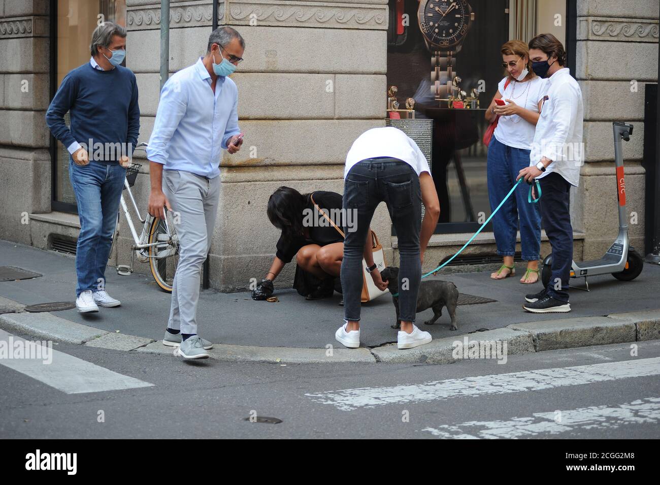 Milan, Marco Belinelli for a walk with his girlfriend Martina Serapini