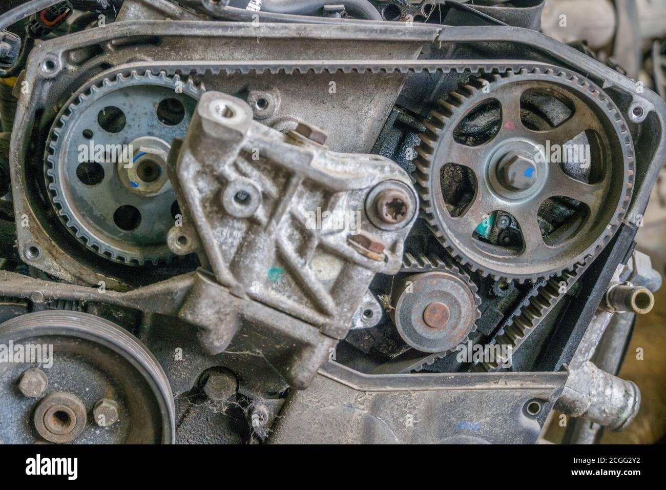 Engine timing gears hires stock photography and images Alamy