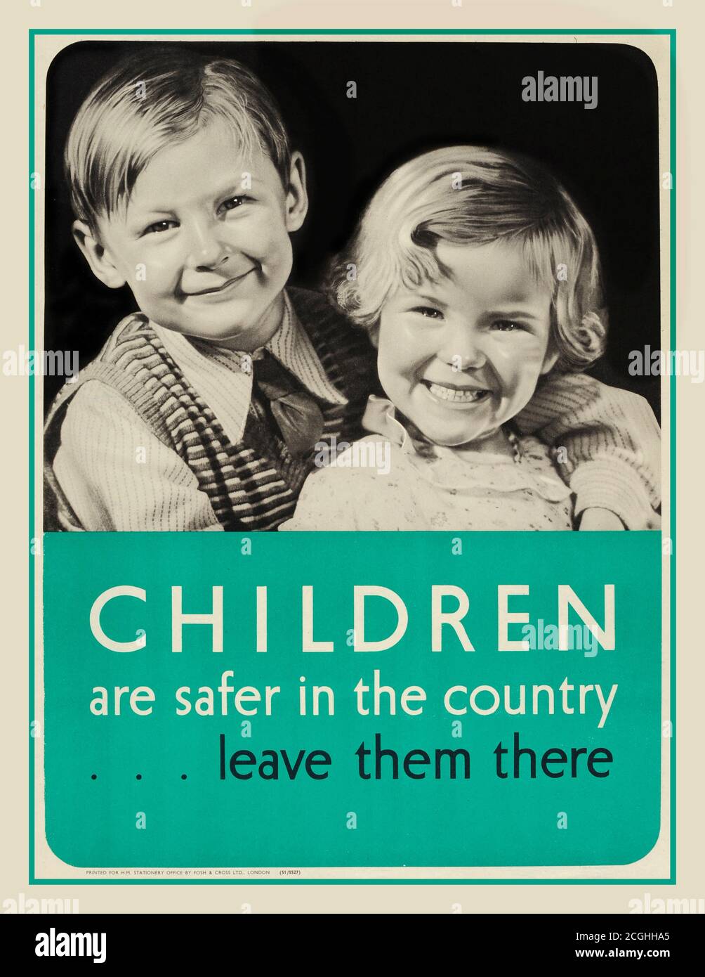 WW2 Child Evacuees Poster Vintage World War Two propaganda poster 'Children are safer in the country ... leave them there' featuring a black and white image of two young and healthy smiling children, the boy with his arm around a girl showing the older brother protecting his younger sister. The evacuation during WWII known as Operation Pied Piper started in 1939, organised by the Ministry of Health to protect people from the bombing in cities by moving over 3.5 million evacuees to the safety of the countryside and other countries in the British Empire 1940s, WW2 World War II Stock Photo