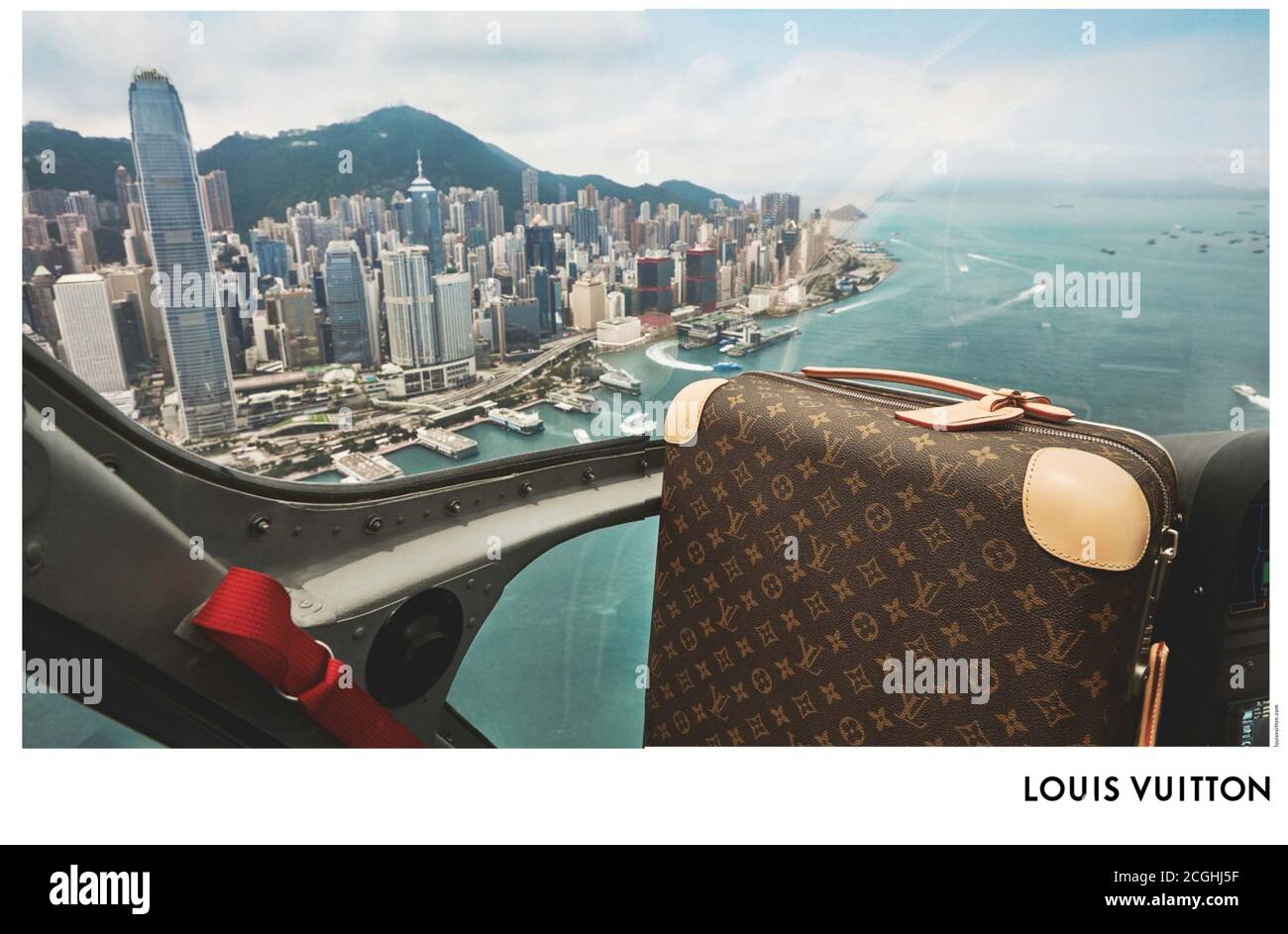 2000s UK Louis Vuitton Magazine Advert Stock Photo - Alamy