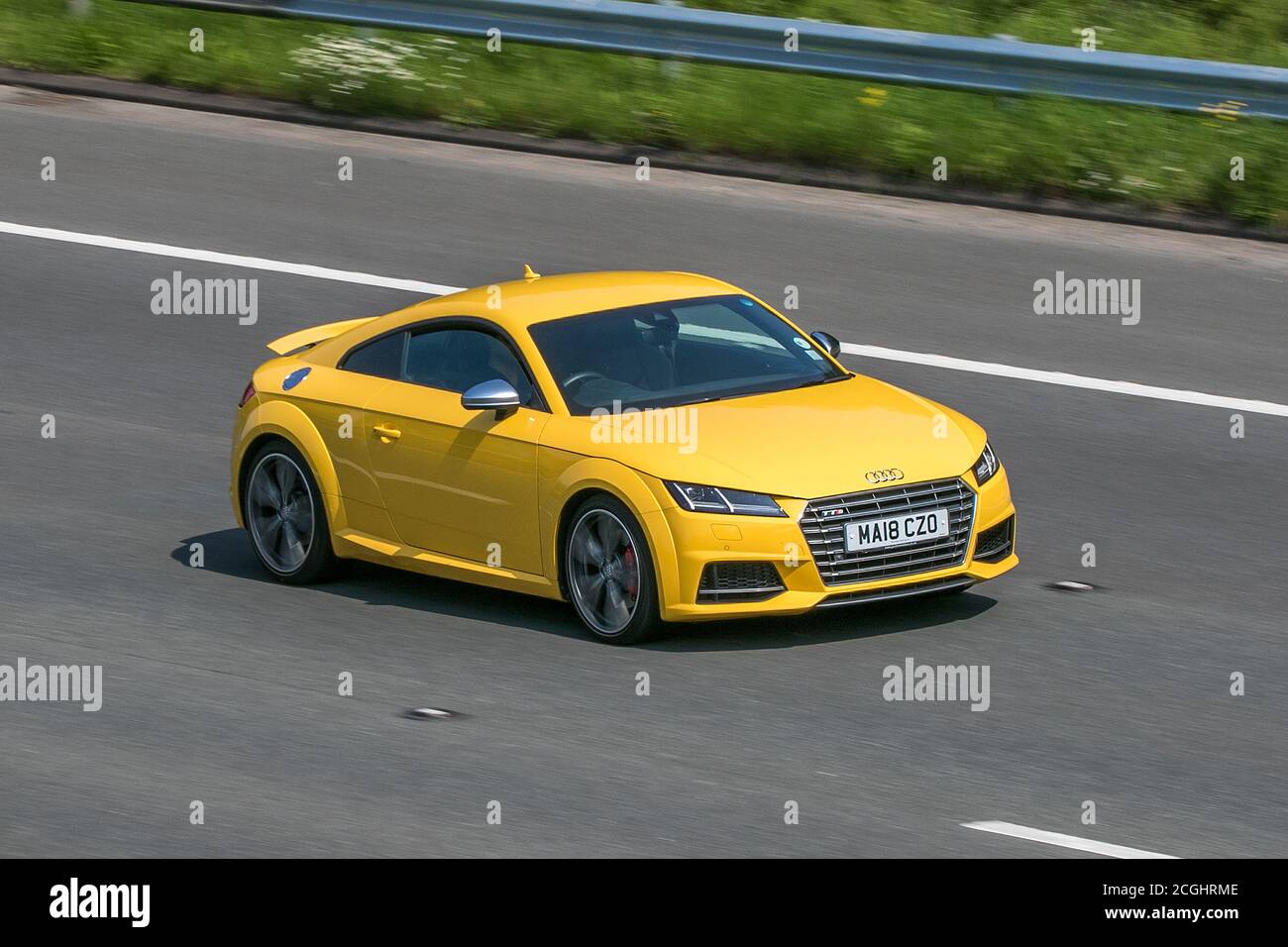 Audi tts hi-res stock photography and images - Alamy