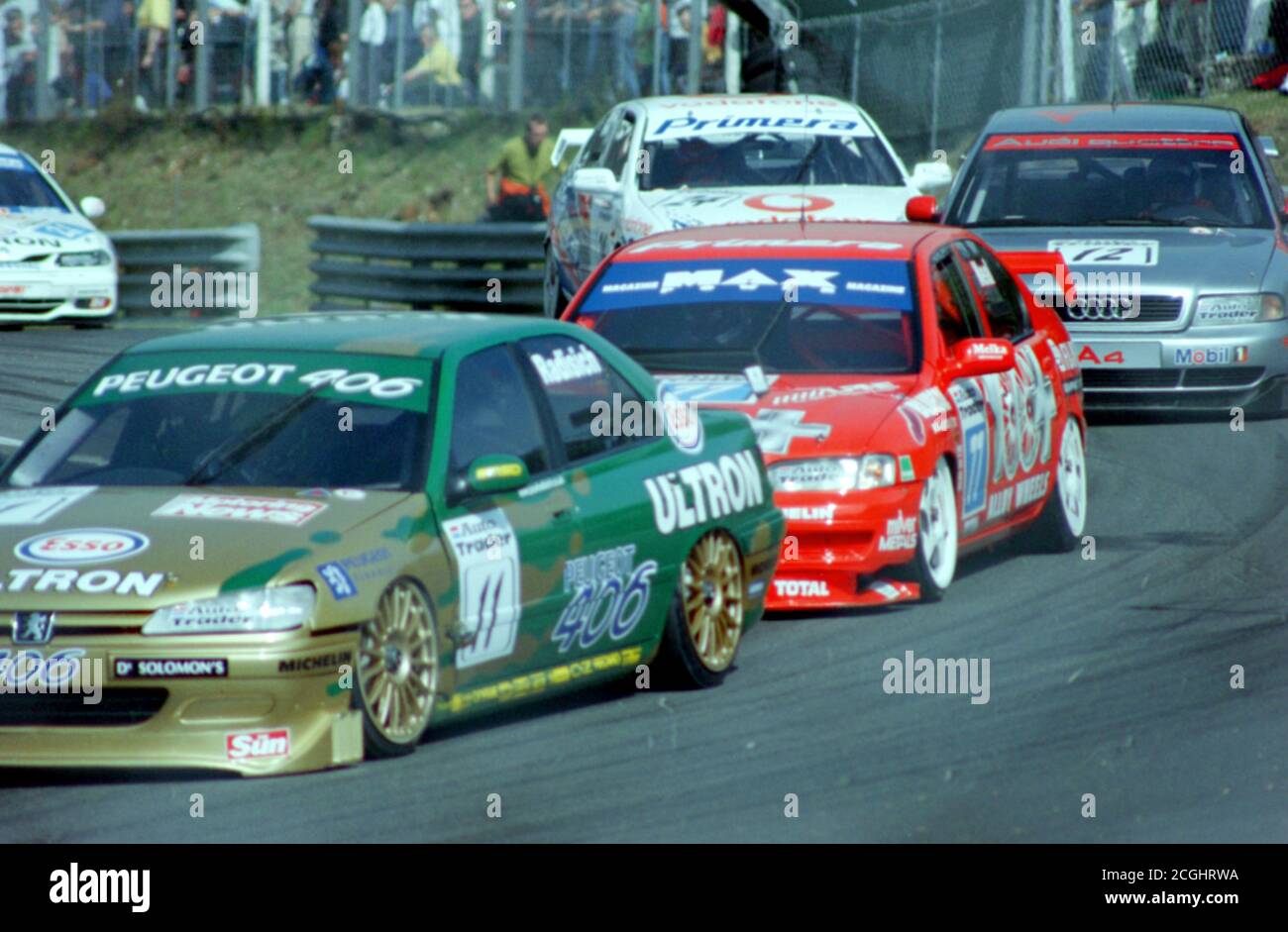 Peugeot 406 hi-res stock photography and images - Page 2 - Alamy
