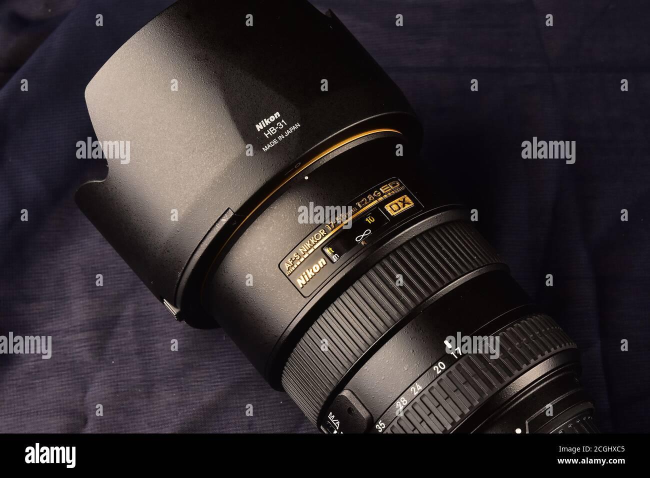 Nikon zoom 1755mm on a studio shot Stock Photo Alamy