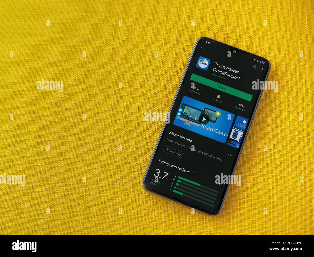 Lod, Israel July 8, 2020 TeamViewer QuickSupport app play store page